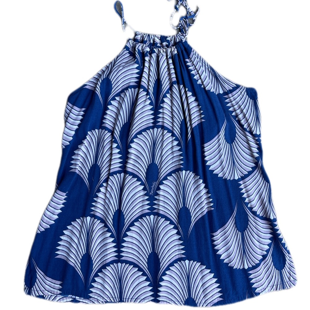 Manuhealiʻi Top size large